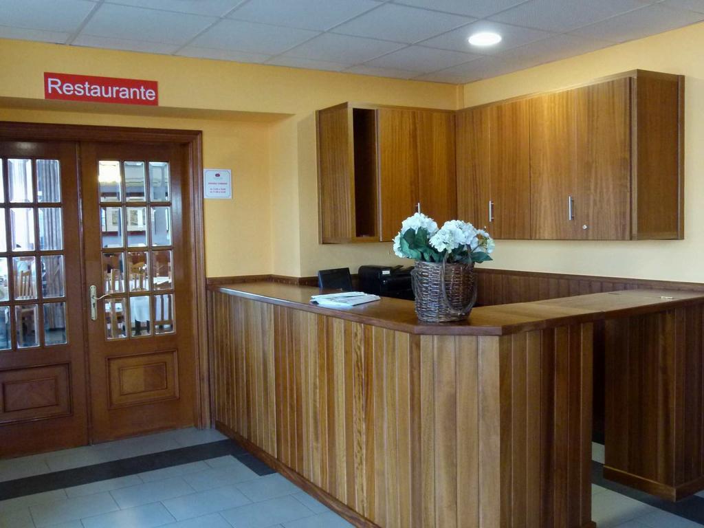 Hostal Chiquin Тапиа де Касариего Екстериор снимка