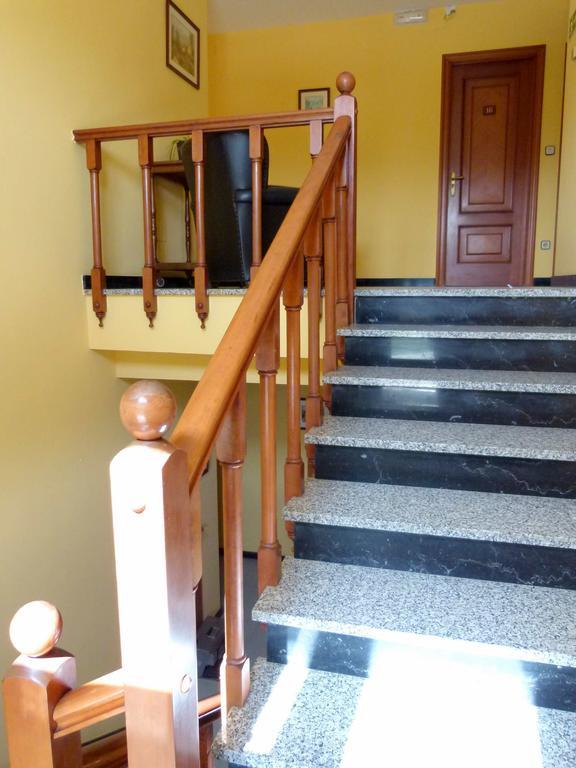 Hostal Chiquin Тапиа де Касариего Екстериор снимка