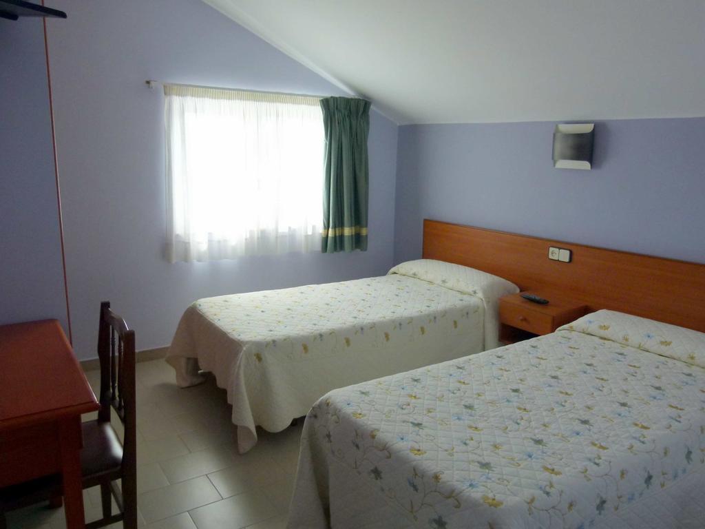 Hostal Chiquin Тапиа де Касариего Екстериор снимка
